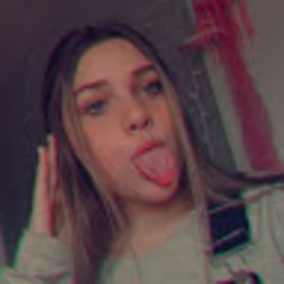 Meet your Posher, Lilly - Picture 1 of 1